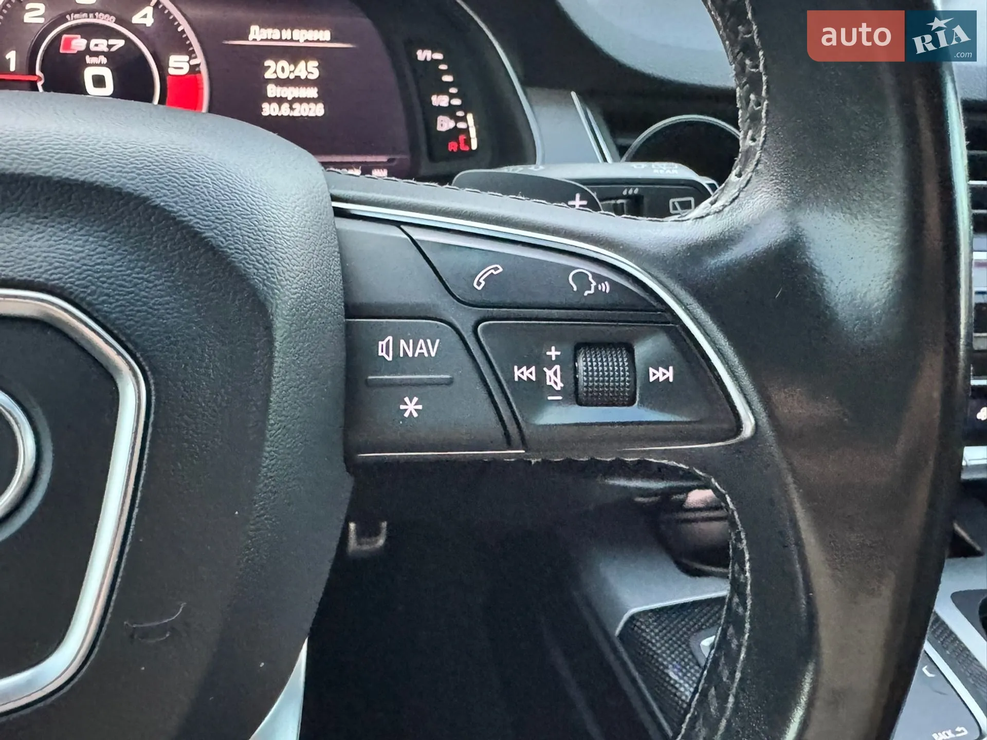 2017 Audi SQ7 - мініатюра 47