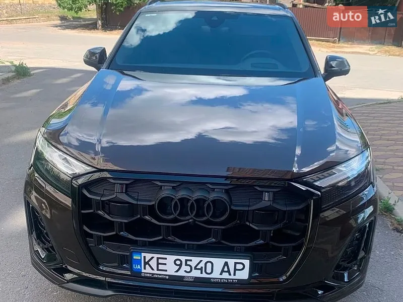 Audi SQ7 2024