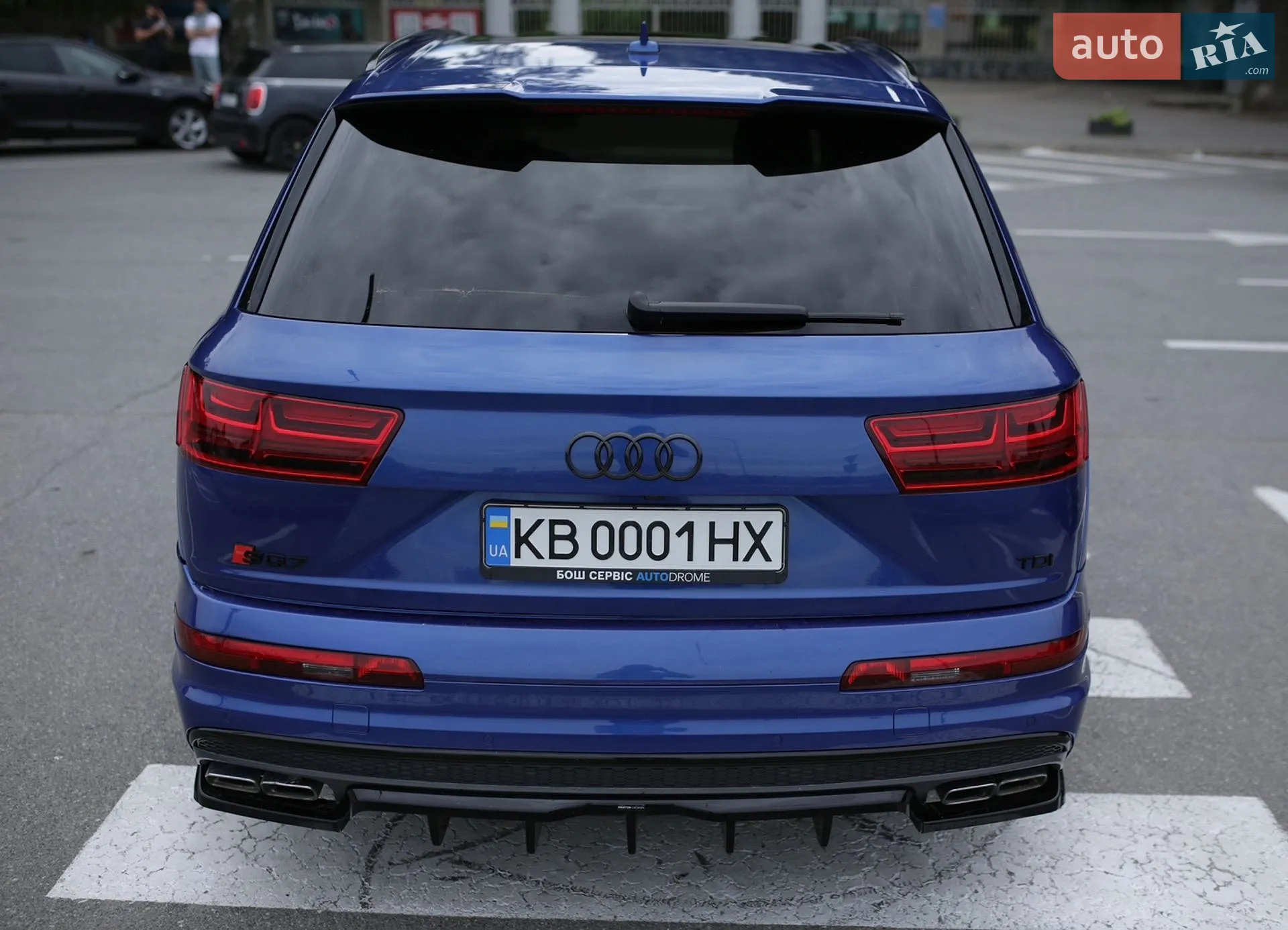 2017 Audi SQ7 - мініатюра 10