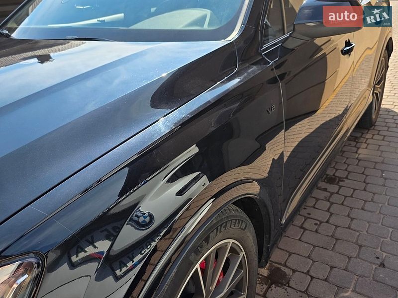 Позашляховик / Кросовер Audi SQ7 2018 в Нововолинську