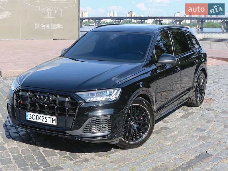 Audi SQ7 2023
