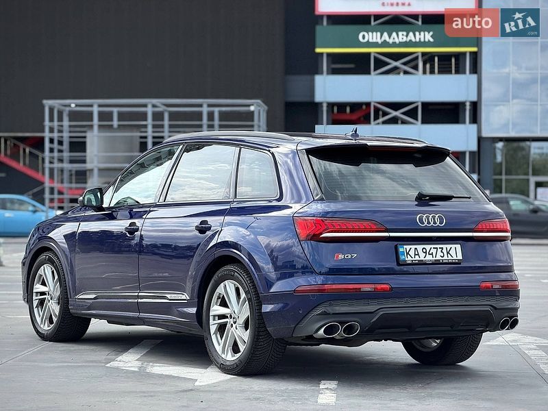 Внедорожник / Кроссовер Audi SQ7 2020 в Киеве