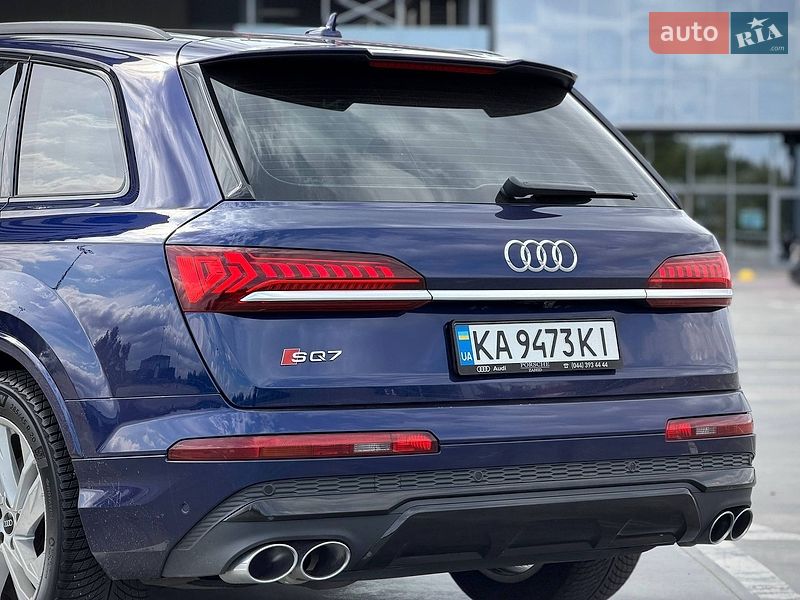 Внедорожник / Кроссовер Audi SQ7 2020 в Киеве