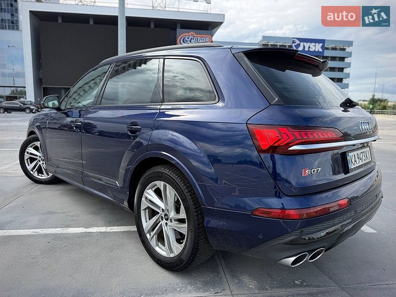 Внедорожник / Кроссовер Audi SQ7 2020 в Киеве