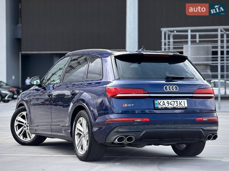 Внедорожник / Кроссовер Audi SQ7 2020 в Киеве