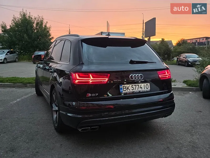 Audi SQ7