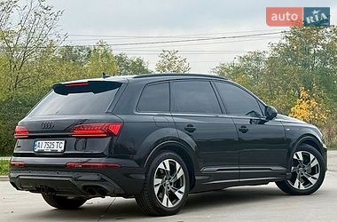 Внедорожник / Кроссовер Audi SQ7 2020 в Киеве