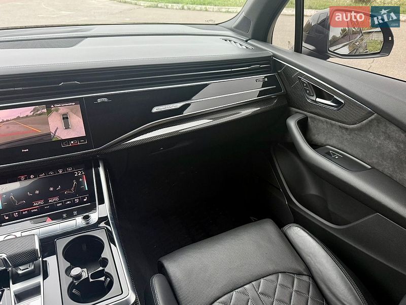 Внедорожник / Кроссовер Audi SQ7 2020 в Киеве