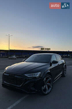 Внедорожник / Кроссовер Audi SQ8 e-tron 2023 в Ивано-Франковске