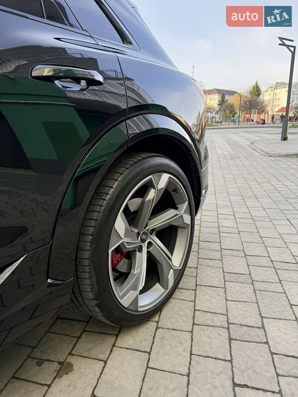 Внедорожник / Кроссовер Audi SQ8 e-tron 2023 в Ивано-Франковске