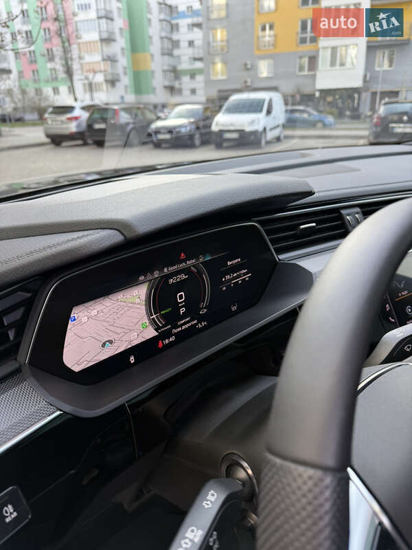 Внедорожник / Кроссовер Audi SQ8 e-tron 2023 в Ивано-Франковске