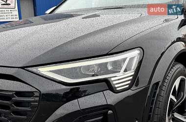 Внедорожник / Кроссовер Audi SQ8 e-tron 2023 в 