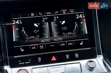 Внедорожник / Кроссовер Audi SQ8 e-tron 2023 в 