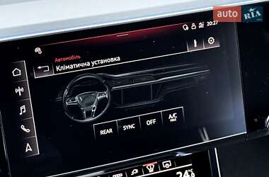 Внедорожник / Кроссовер Audi SQ8 e-tron 2023 в 