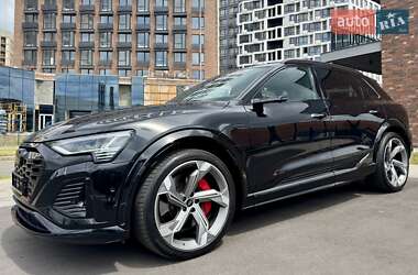 Позашляховик / Кросовер Audi SQ8 e-tron 2023 в Києві