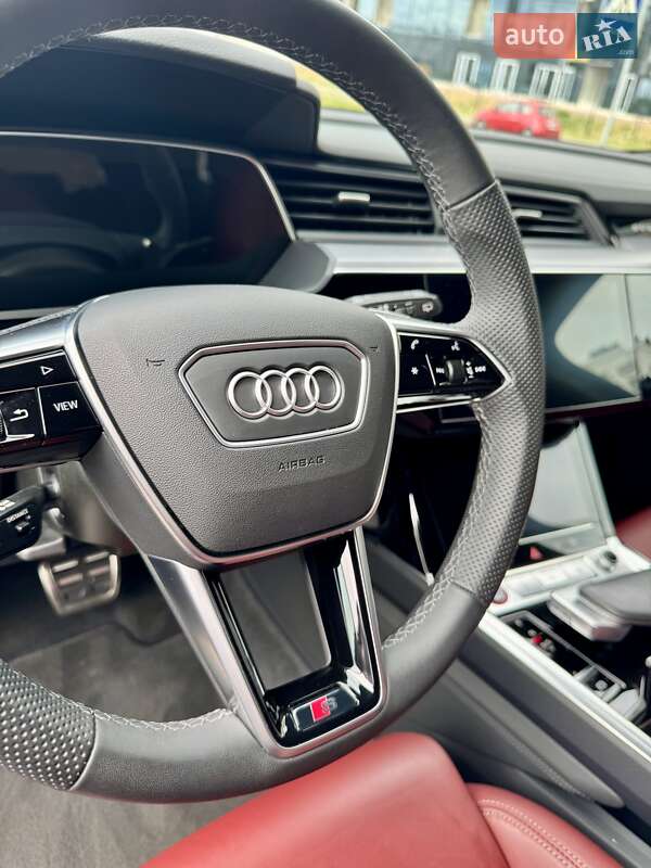 Внедорожник / Кроссовер Audi SQ8 e-tron 2023 в Киеве