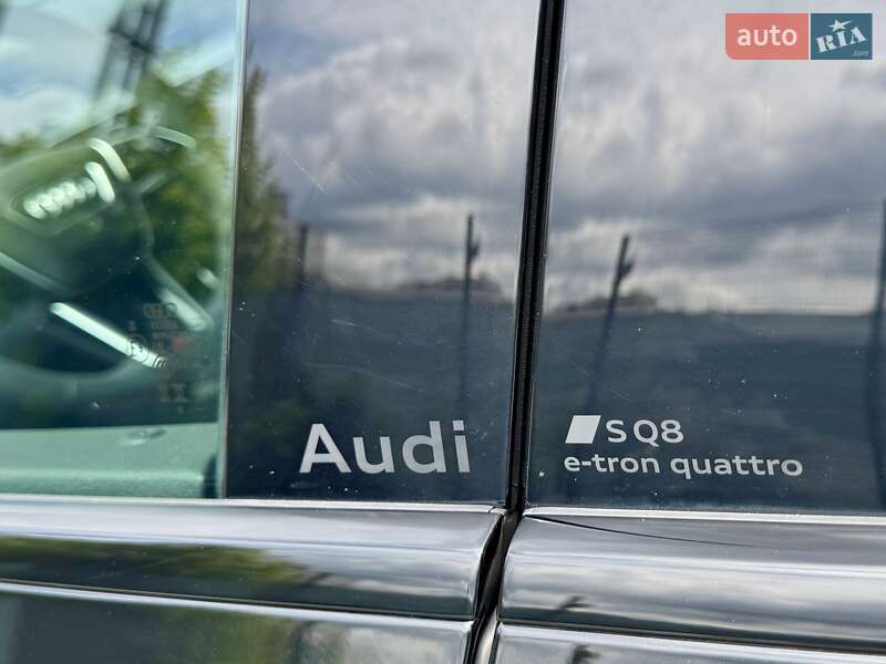 Внедорожник / Кроссовер Audi SQ8 e-tron 2023 в Киеве