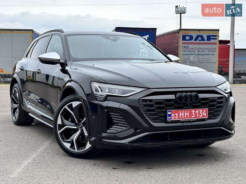 Внедорожник / Кроссовер Audi SQ8 e-tron 2023 в Киеве
