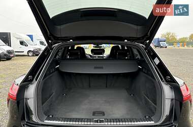 Внедорожник / Кроссовер Audi SQ8 e-tron 2024 в 