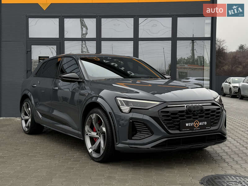 Внедорожник / Кроссовер Audi SQ8 e-tron 2023 в Мукачево