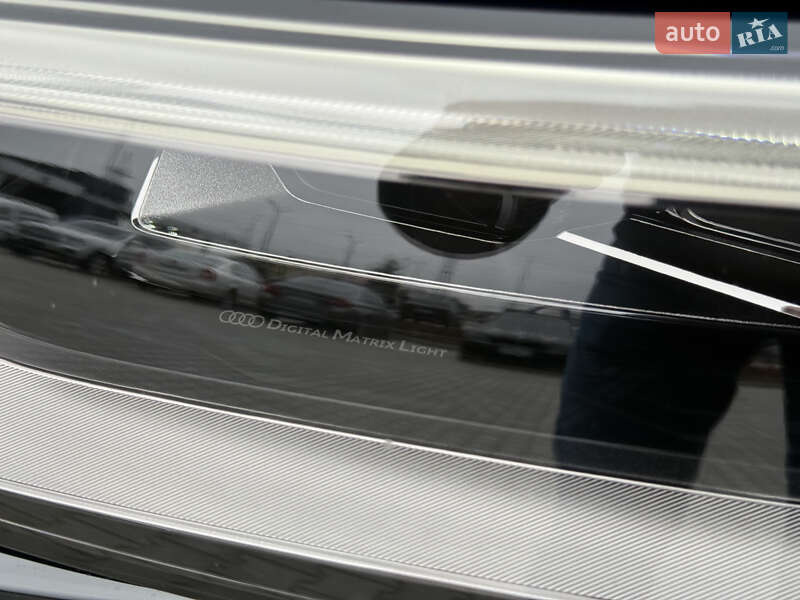 Внедорожник / Кроссовер Audi SQ8 e-tron 2023 в Мукачево