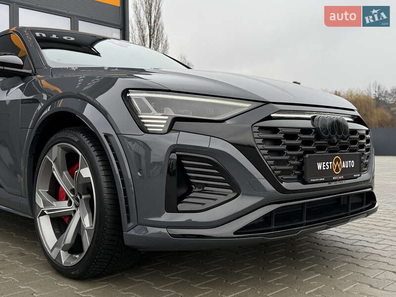 Внедорожник / Кроссовер Audi SQ8 e-tron 2023 в Мукачево