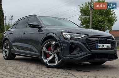 Внедорожник / Кроссовер Audi SQ8 e-tron 2023 в Сумах