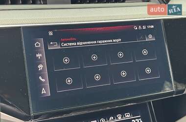 Внедорожник / Кроссовер Audi SQ8 Sportback e-tron 2023 в 