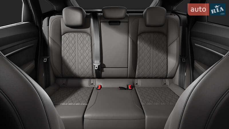 Внедорожник / Кроссовер Audi SQ8 Sportback e-tron 2023 в Киеве