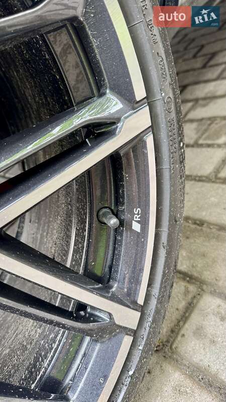 Внедорожник / Кроссовер Audi SQ8 Sportback e-tron 2024 в Киеве