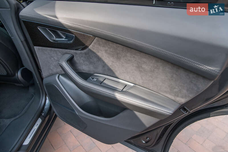 Внедорожник / Кроссовер Audi SQ8 2021 в Киеве