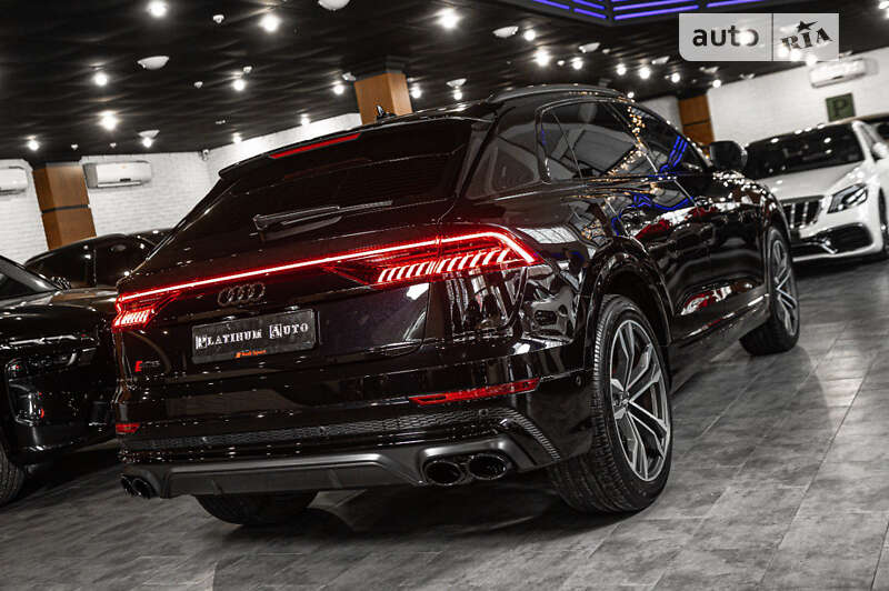Внедорожник / Кроссовер Audi SQ8 2020 в Ужгороде