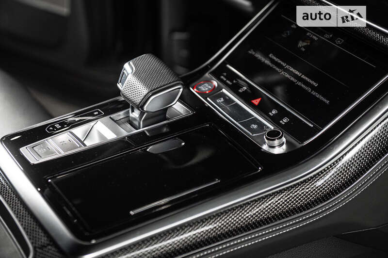 Внедорожник / Кроссовер Audi SQ8 2020 в Ужгороде