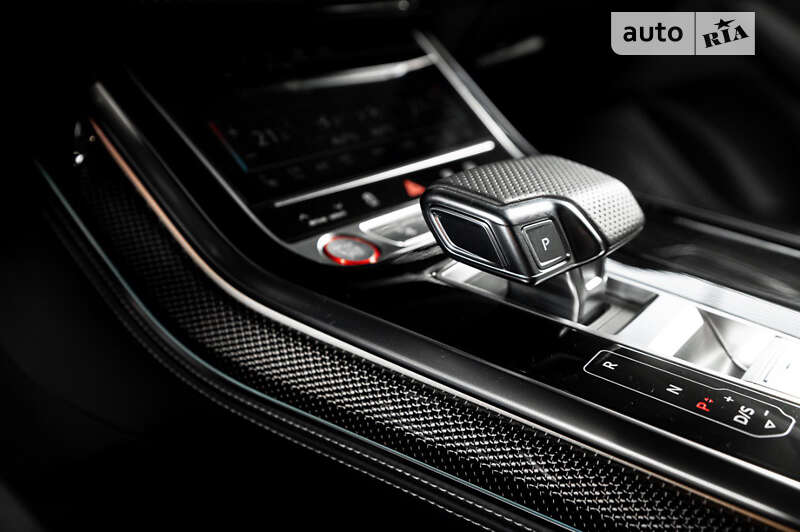 Внедорожник / Кроссовер Audi SQ8 2020 в Ужгороде