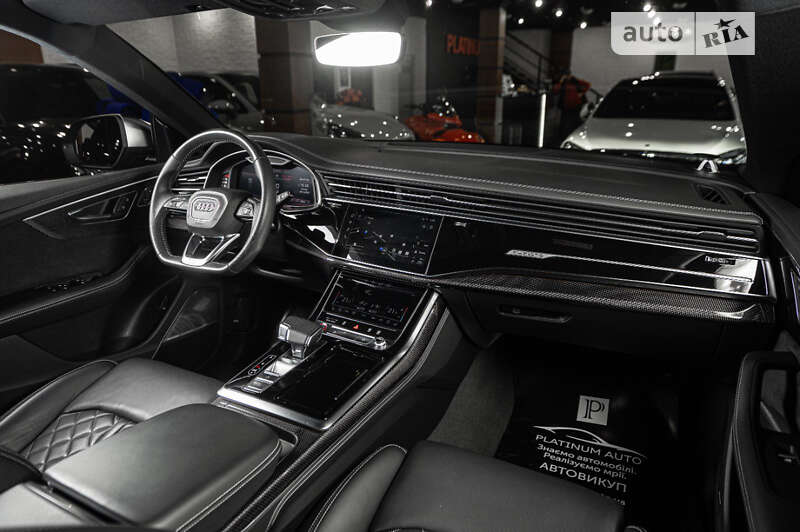 Внедорожник / Кроссовер Audi SQ8 2020 в Ужгороде