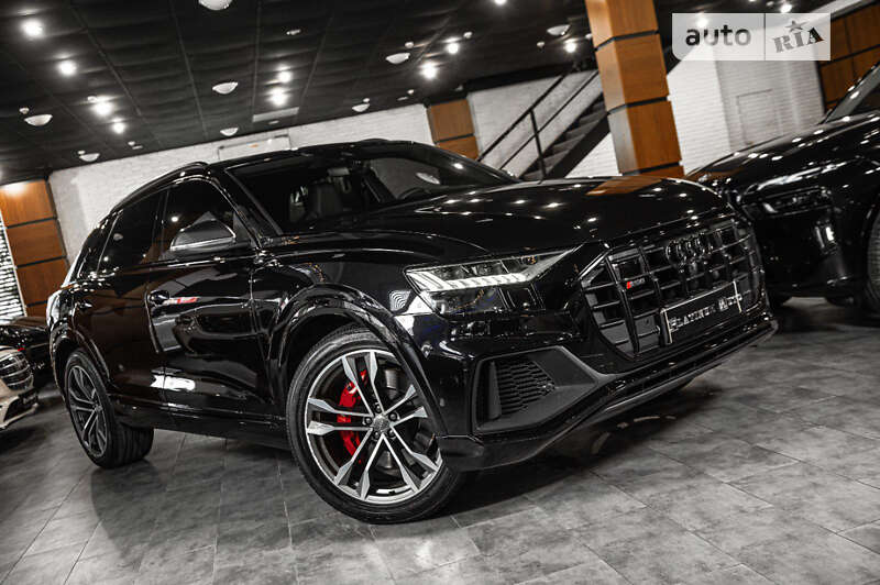 Внедорожник / Кроссовер Audi SQ8 2020 в Ужгороде