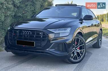 Внедорожник / Кроссовер Audi SQ8 2019 в 