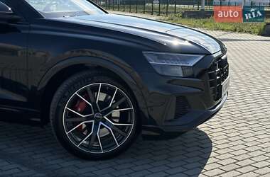 Внедорожник / Кроссовер Audi SQ8 2019 в 