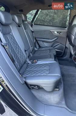 Внедорожник / Кроссовер Audi SQ8 2019 в 