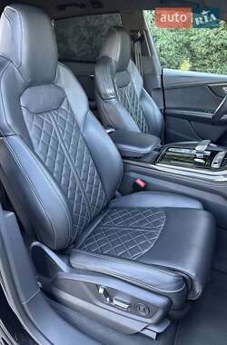 Внедорожник / Кроссовер Audi SQ8 2019 в 