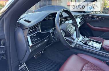 Позашляховик / Кросовер Audi SQ8 2019 в Чернівцях