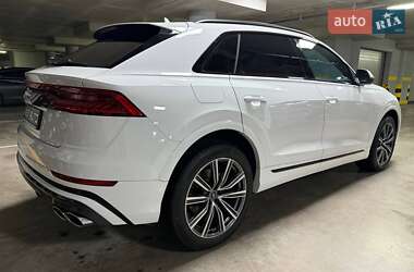 Позашляховик / Кросовер Audi SQ8 2021 в Києві