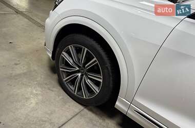 Внедорожник / Кроссовер Audi SQ8 2021 в Киеве