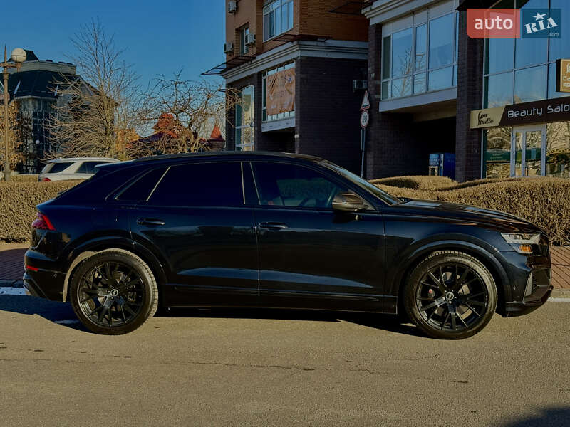 Внедорожник / Кроссовер Audi SQ8 2020 в Киеве