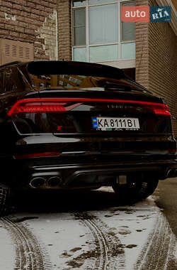 Внедорожник / Кроссовер Audi SQ8 2020 в 