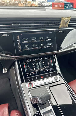 Внедорожник / Кроссовер Audi SQ8 2021 в 