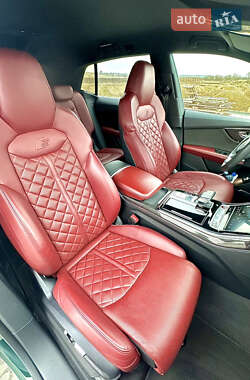 Внедорожник / Кроссовер Audi SQ8 2021 в 