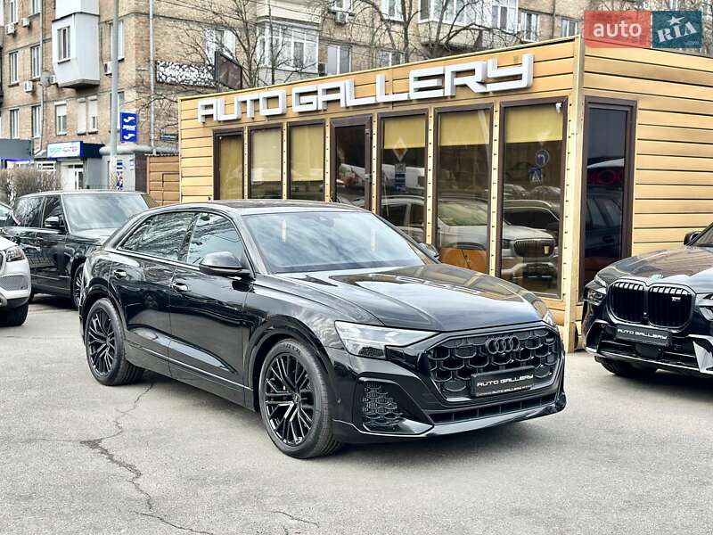 Внедорожник / Кроссовер Audi SQ8 2025 в Киеве