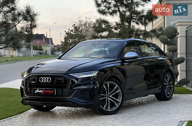Позашляховик / Кросовер Audi SQ8 2021 в 