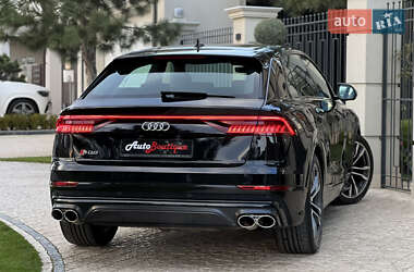 Позашляховик / Кросовер Audi SQ8 2021 в 